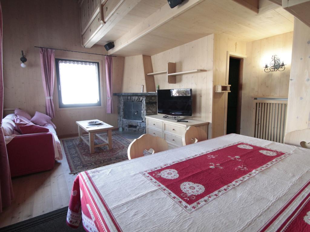 Tranquil Holiday Home In Livigno Italy Near Ski Area Exterior foto