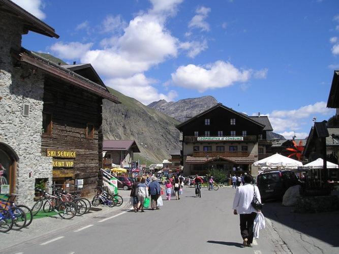 Tranquil Holiday Home In Livigno Italy Near Ski Area Exterior foto